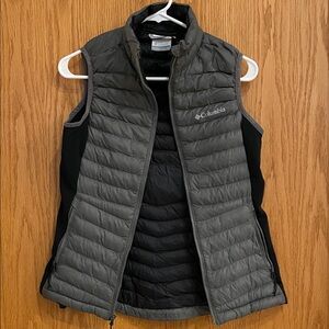 Columbia Women's Gray Packable Vest XS
